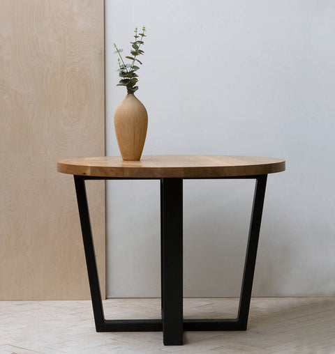 Orion Round Table