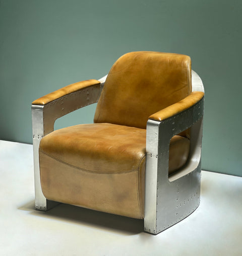 AeroCraft Club Chair