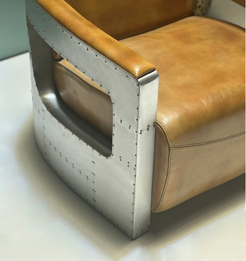 AeroCraft Club Chair